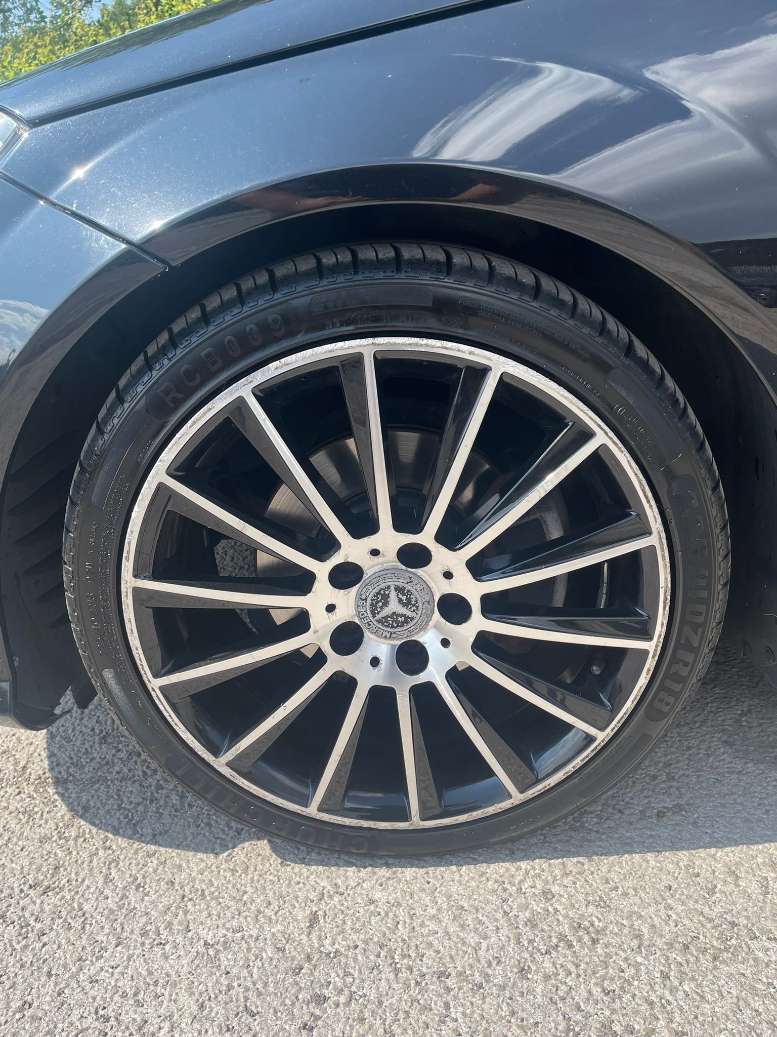 
								Mercedes C220 CDI AMG Sport full									