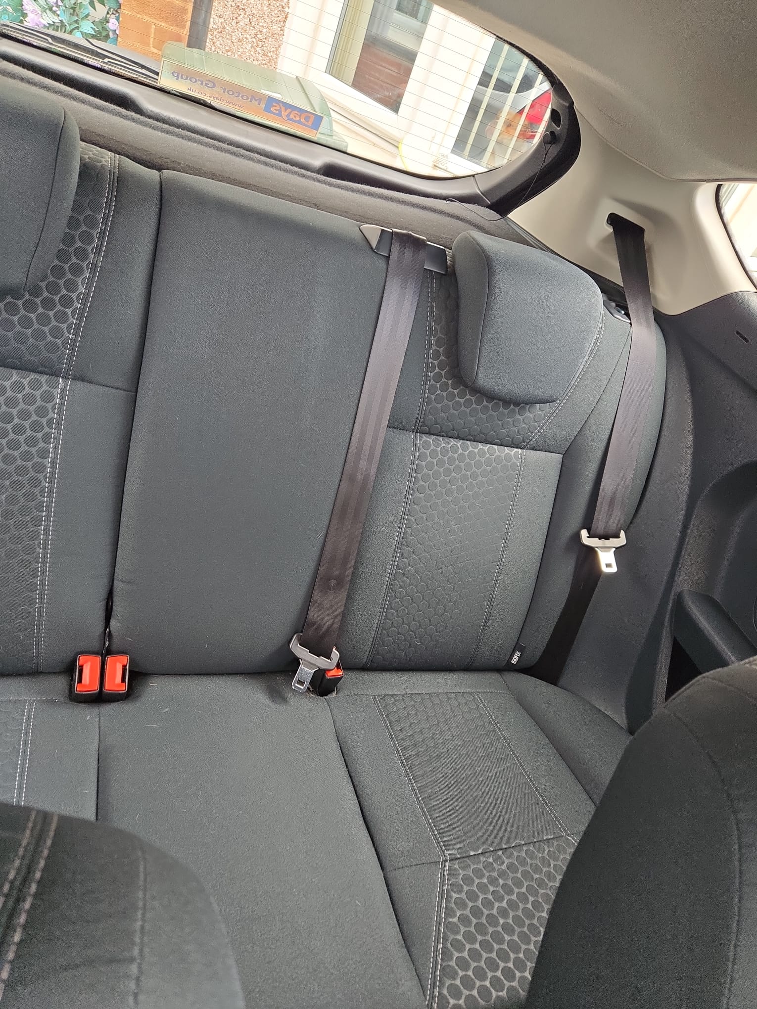 
										Ford Fiesta Zetec (2010) full									